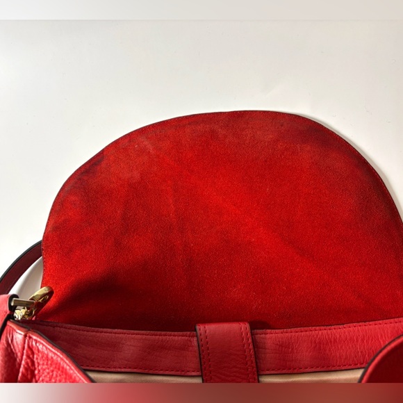 Mulberry Red Pebbled Leather Crossbody – Tree Logo, British Designer - Picture 13 of 14